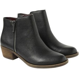 kensie — Black Leather Ghita Short Ankle Boots — Size 6.5